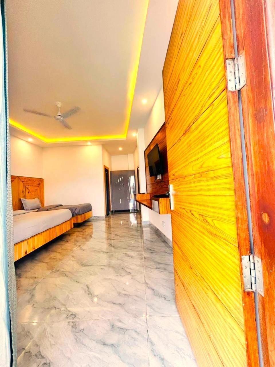 Living On The Edge A Luxury Stay Mussoorie Buitenkant foto