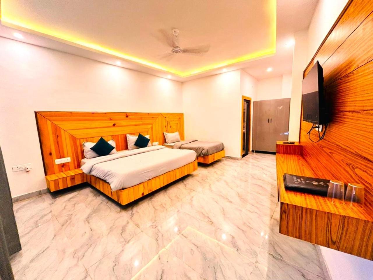 Living On The Edge A Luxury Stay Mussoorie Buitenkant foto