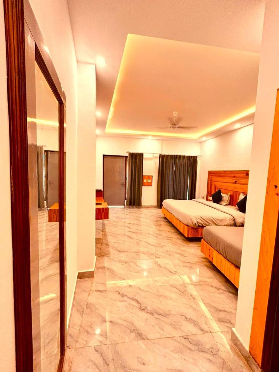 Living On The Edge A Luxury Stay Mussoorie Buitenkant foto