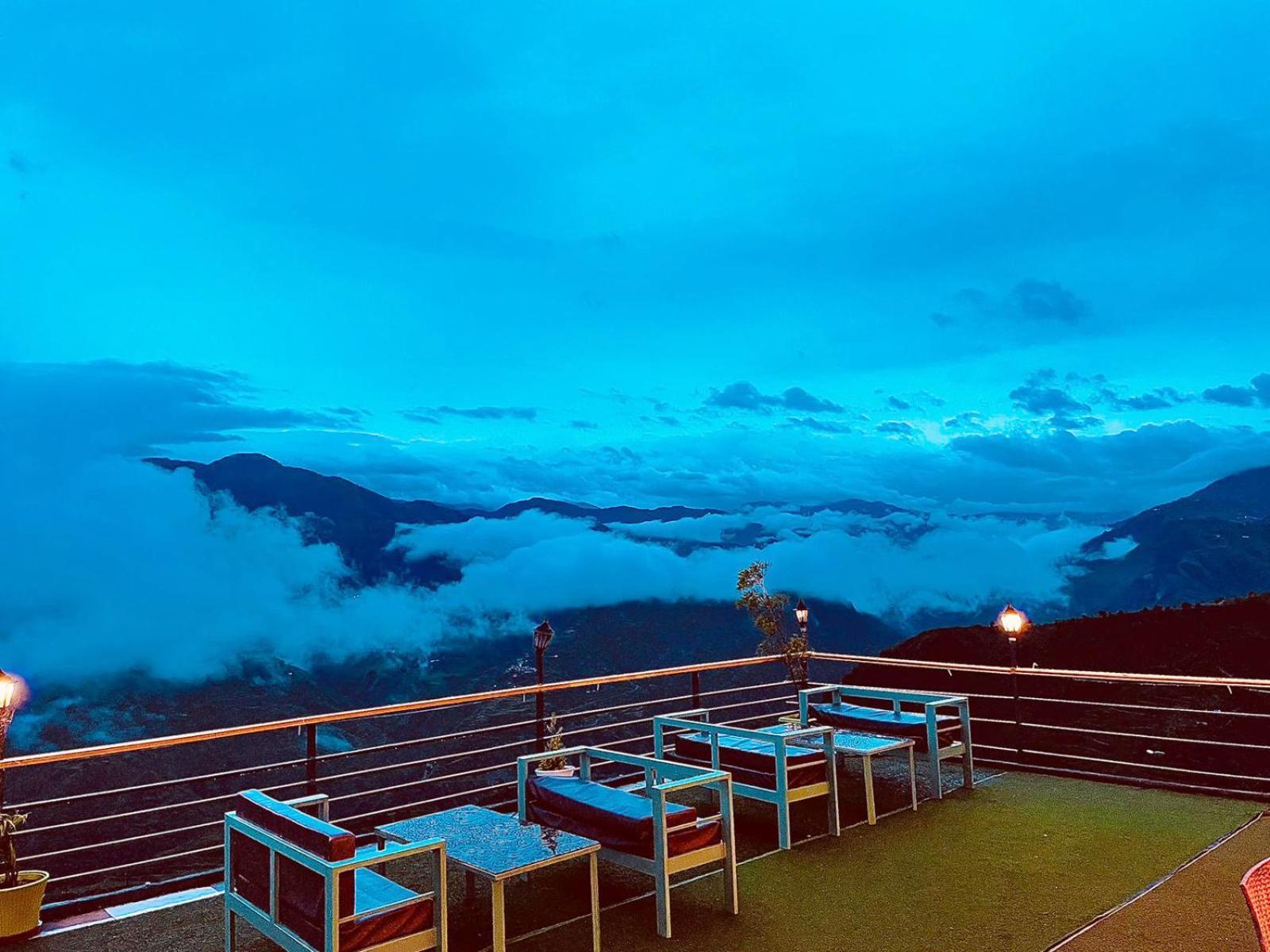 Living On The Edge A Luxury Stay Mussoorie Buitenkant foto