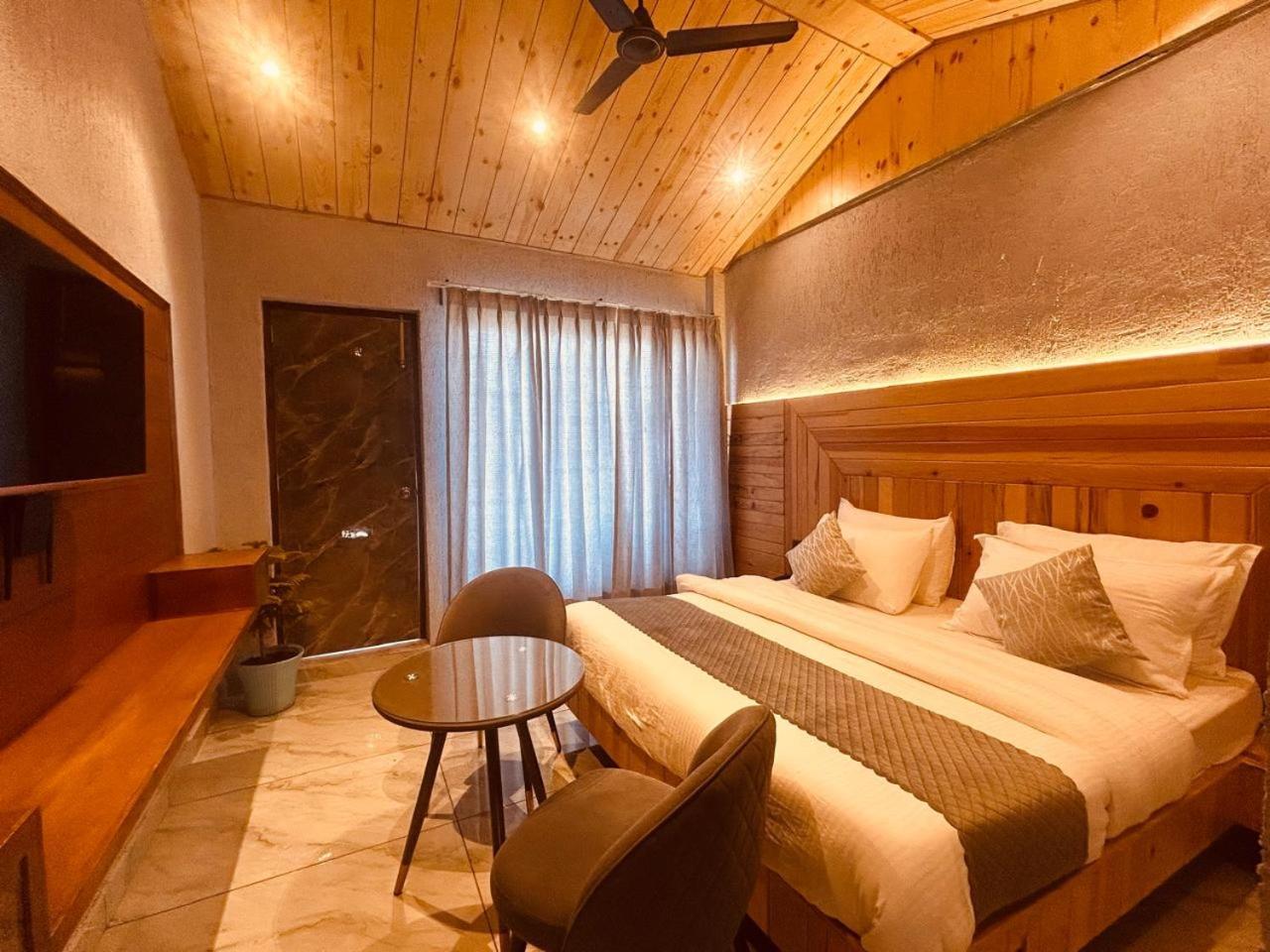 Living On The Edge A Luxury Stay Mussoorie Buitenkant foto