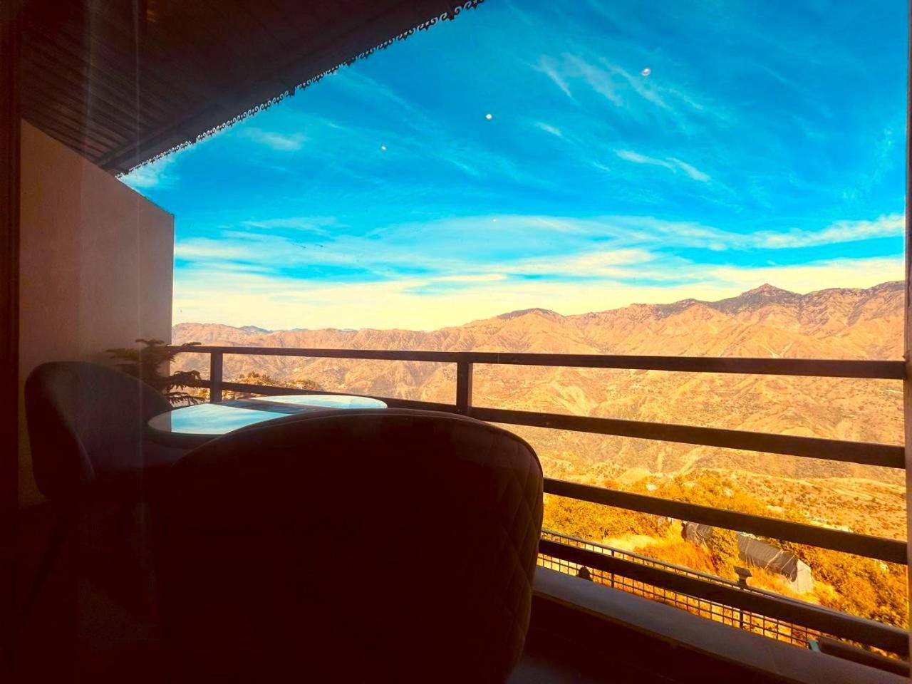 Living On The Edge A Luxury Stay Mussoorie Buitenkant foto