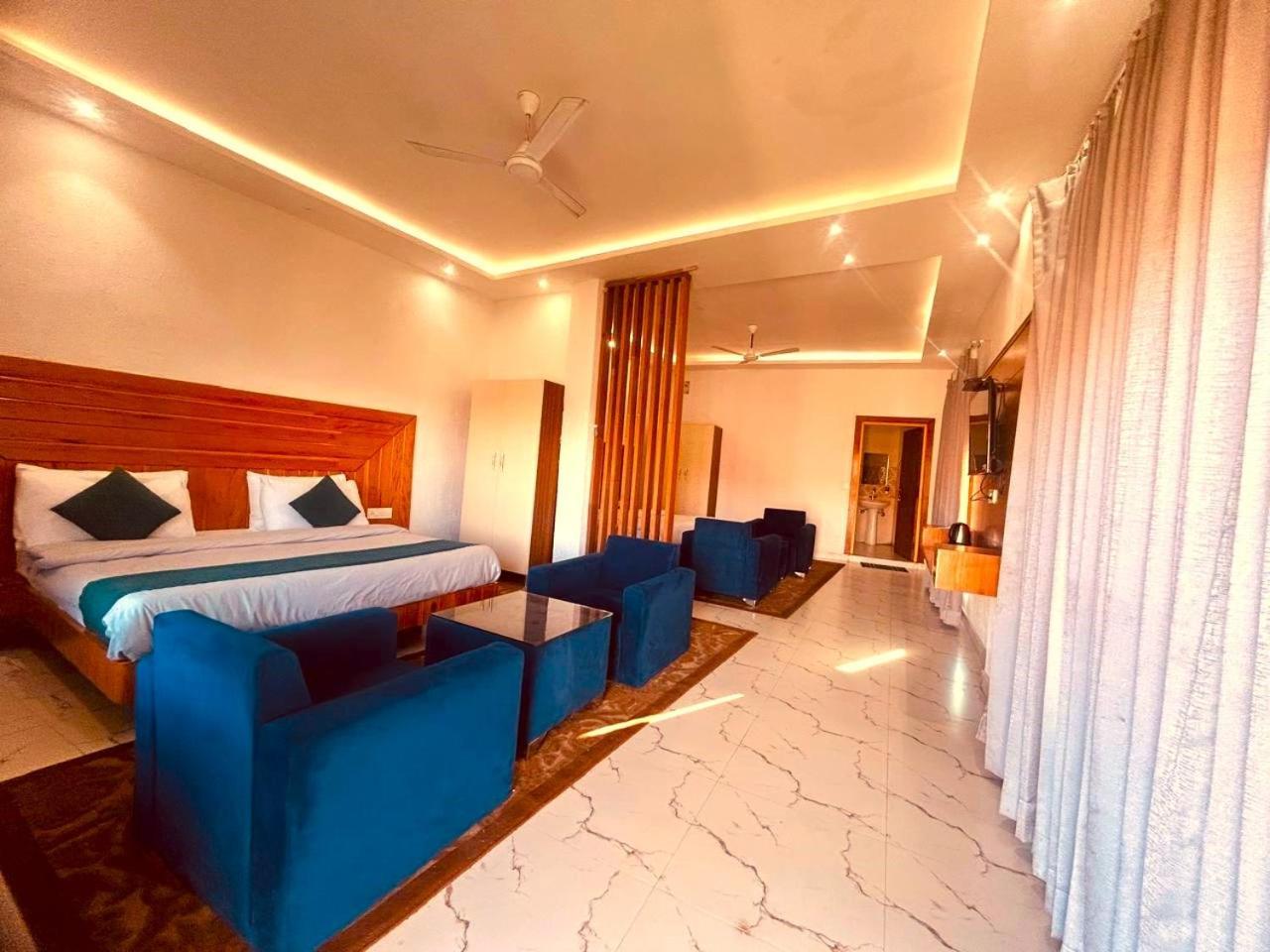 Living On The Edge A Luxury Stay Mussoorie Buitenkant foto